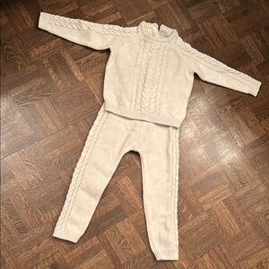 H&M Cozy Cable Knit Sweater and Pants Set size 3T